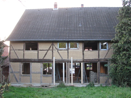 Die Fenster im Gästezimmer und eins in Moriens Zimmer sind hinzugekommen