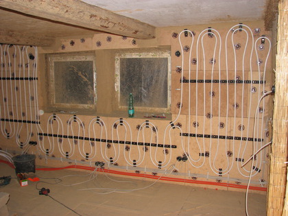 Wandheizung auf Holzfaser im Schlafzimmer I