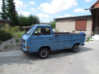 Unser Lorry T3 Pritsche von der Seite