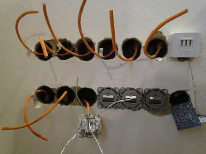 Einige Cat 6 Netzwerkdosen wurden eingesetzt